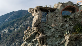 Estatua de Neptuno (Gigante), Monterosso al Mare, Cinque Terre, Italia