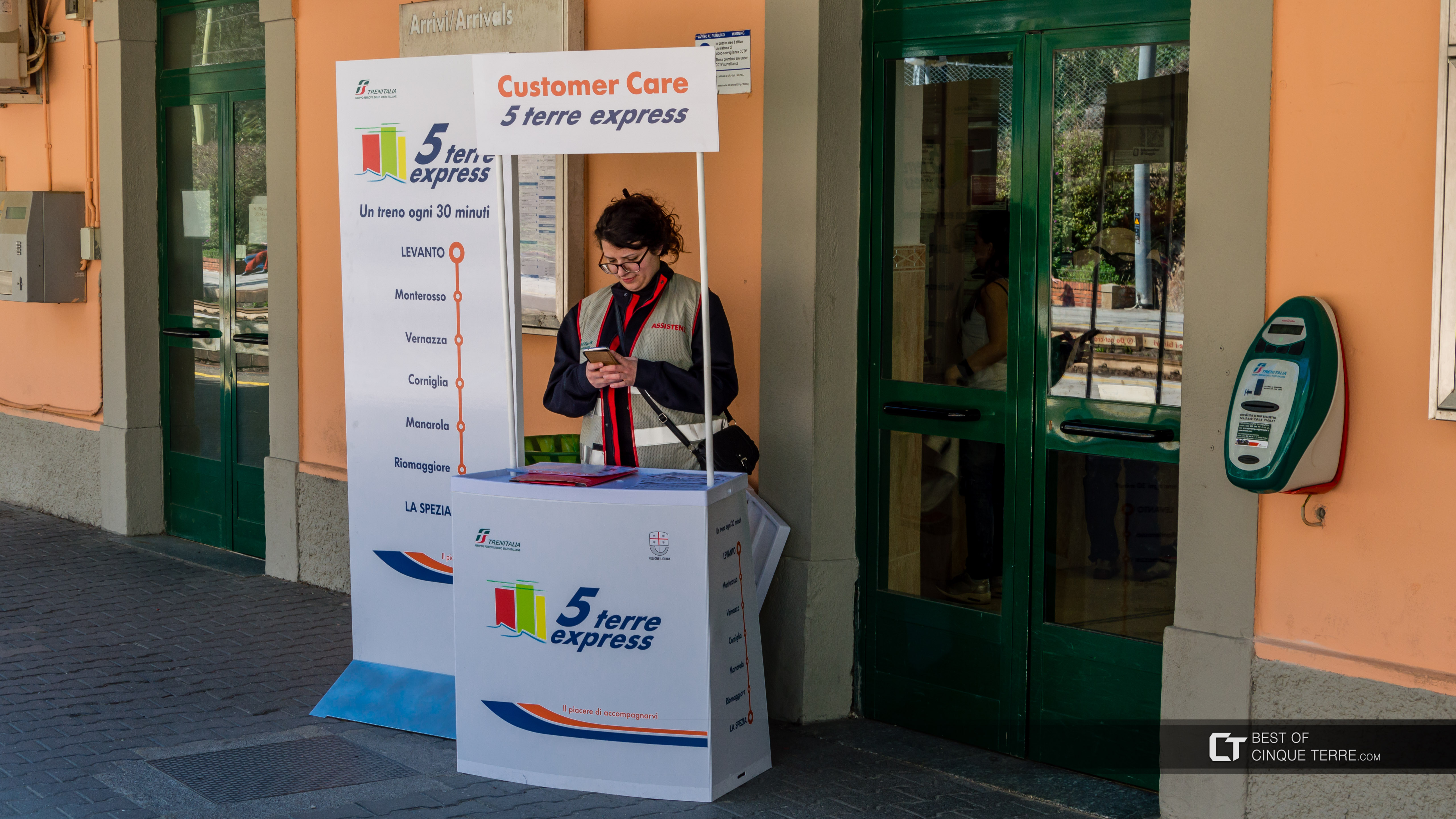 Cinco Tierras exprés servicio clientes, Cinque Terre, Italia