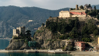 Mosteiro dos Capuchinhos e torre Aurora, Monterosso al Mare, Cinque Terre, Itália