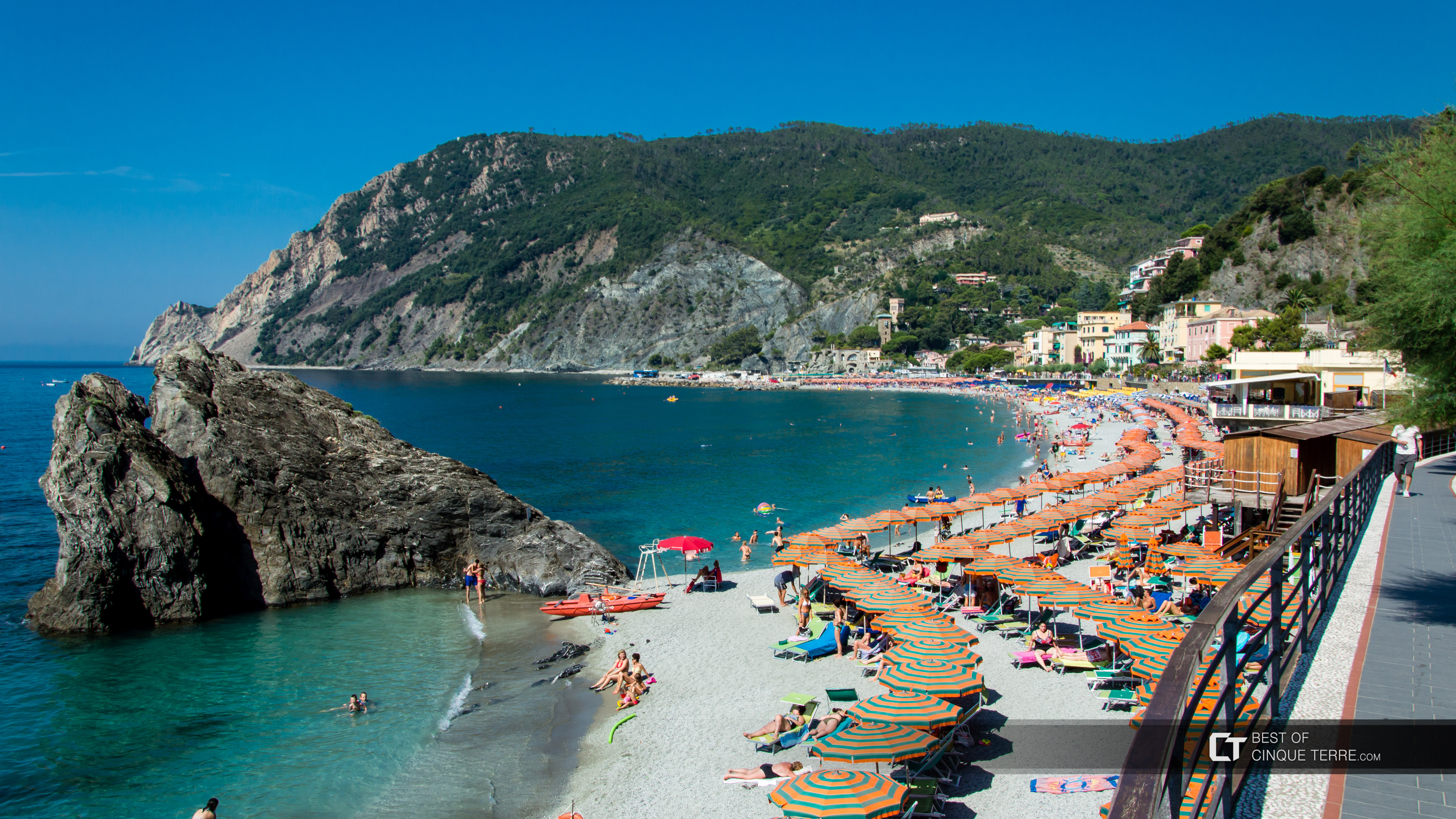 La playa más grande de las Cinco Tierras: Fegina, Monterosso al Mare, Cinque Terre, Italia