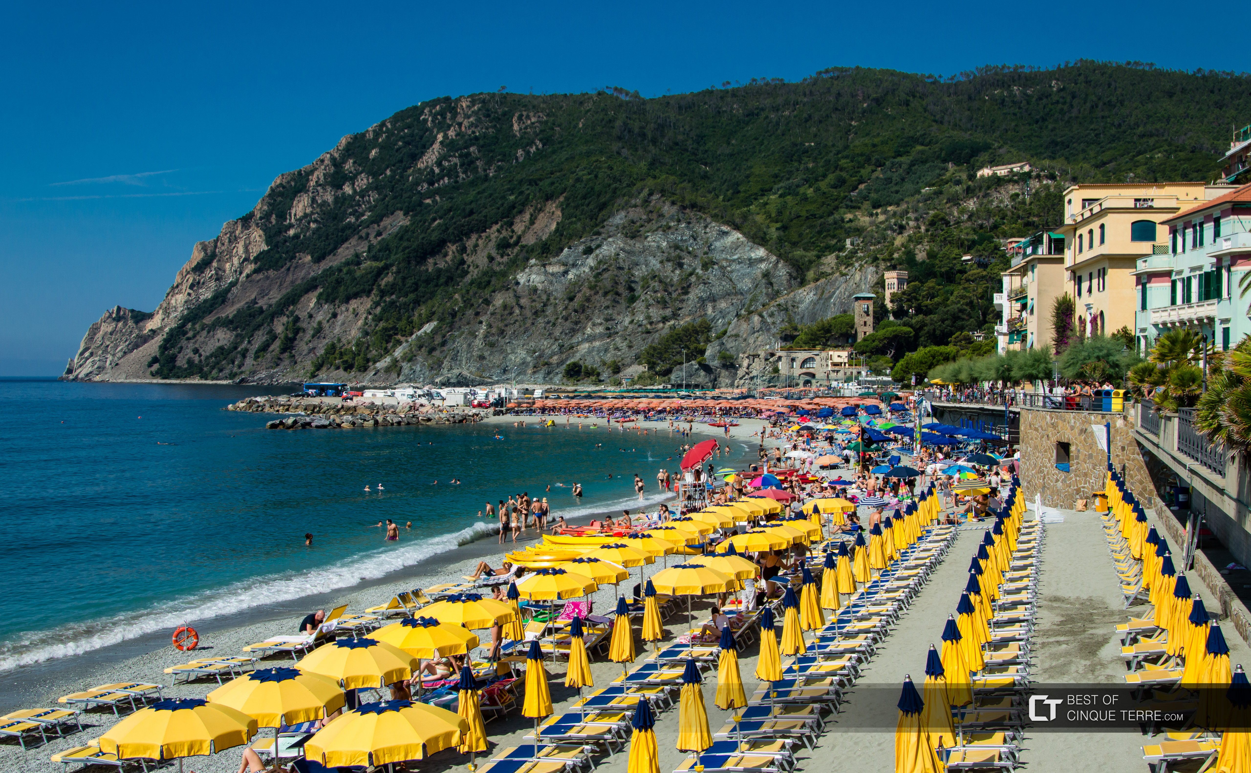 Największa plaża w Cinque Terre: Fegina, Monterosso al Mare, Włochy