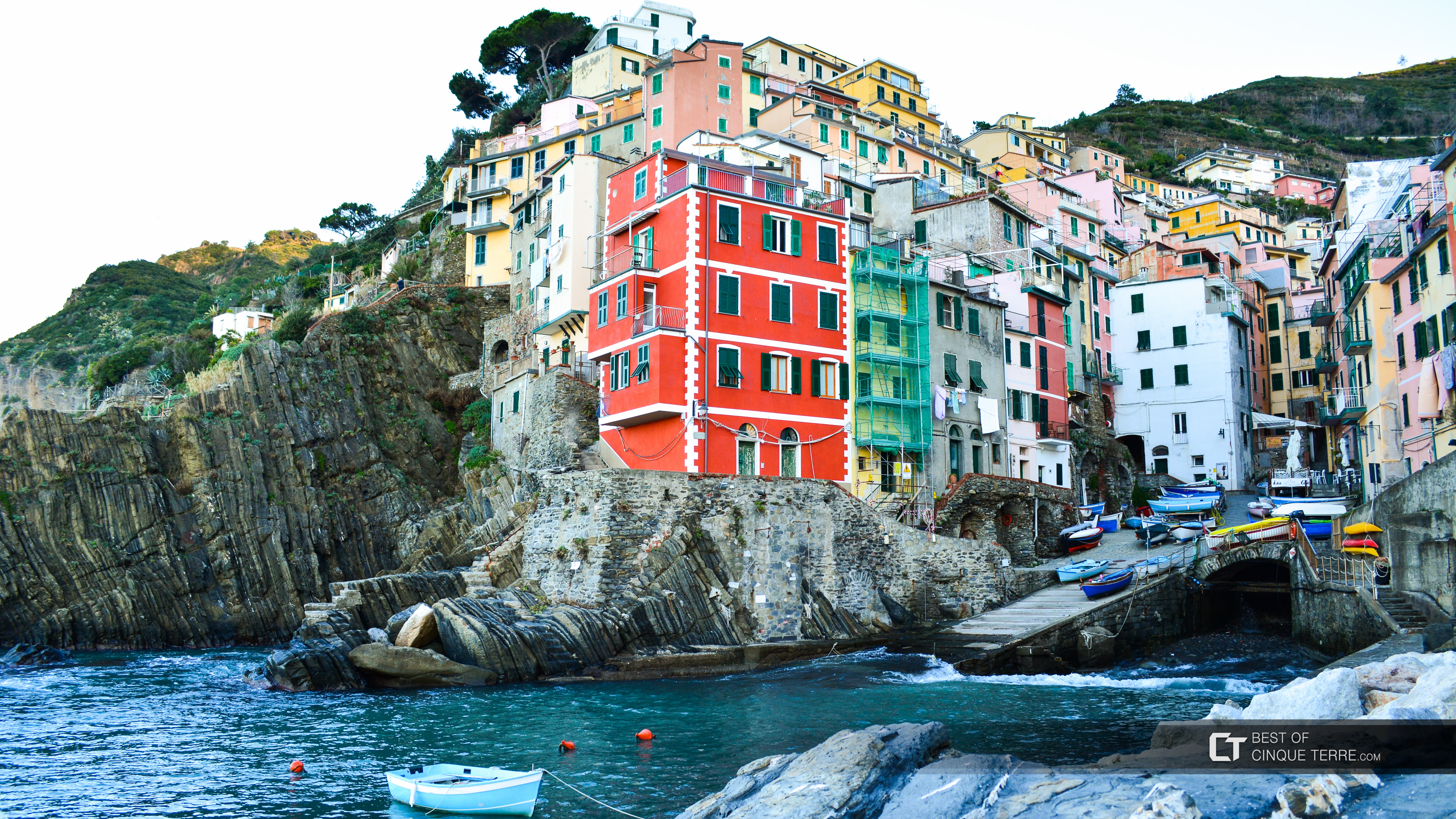 Barrio de los pescadores, paseo marítimo, Riomaggiore, Cinque Terre, Italia