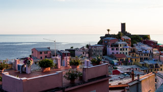 Tetti delle case, Vernazza, Cinque Terre, Italia