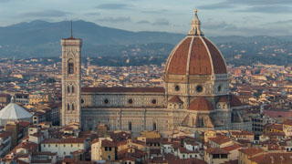 Ansicht der Kathedrale Santa Maria del Fiore vom Turm des Palazzo Vecchio, Florenz, Italien