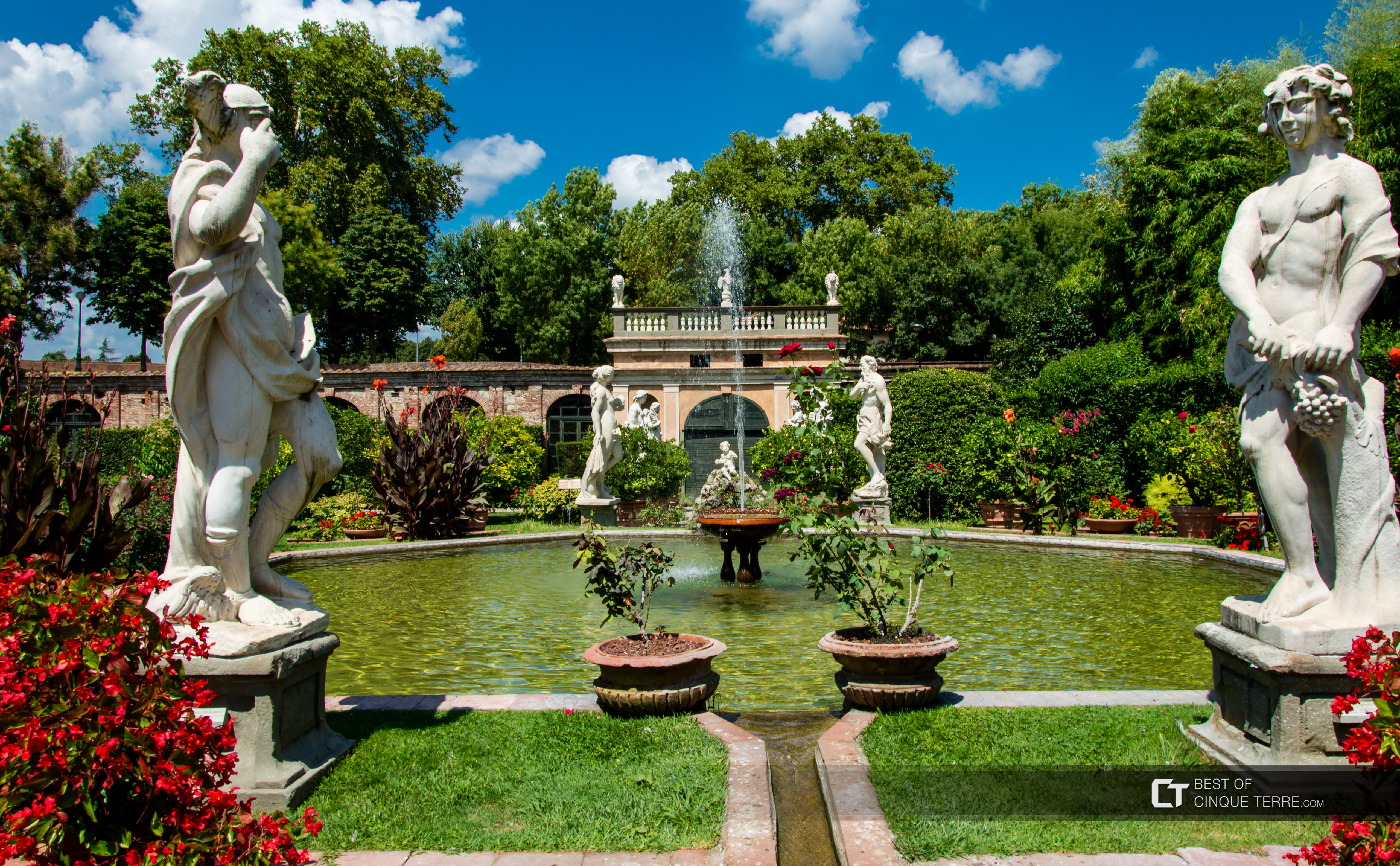 Der Garten des Palazzo Pfanner, Lucca, Italien