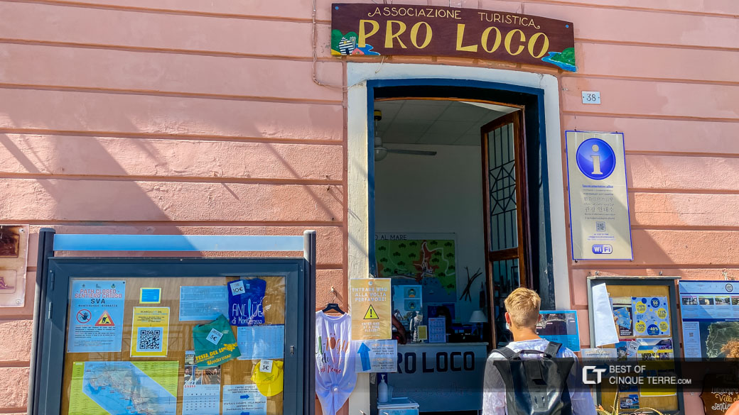 Monterosso al Mare. Luggage storage at the Monterosso tourist office