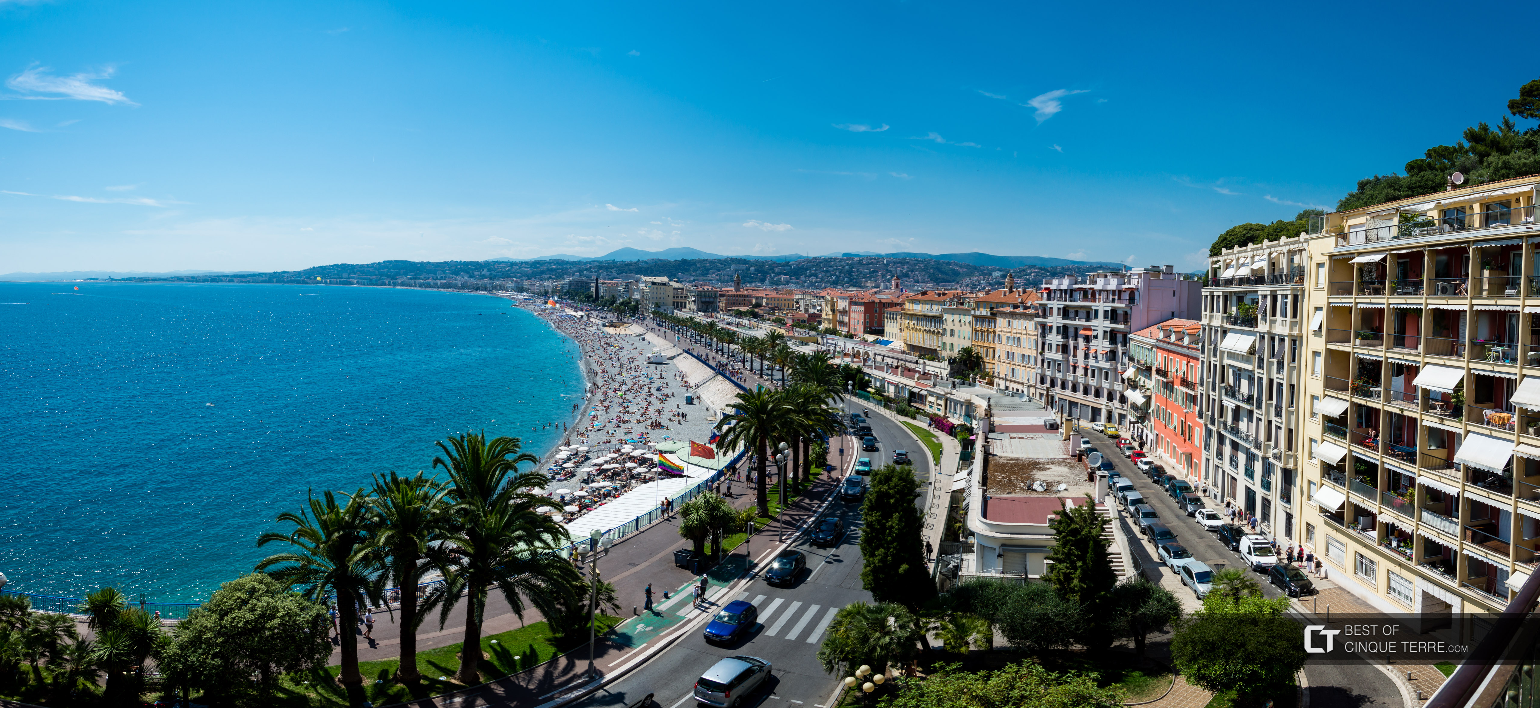 Widok Promenady Anglików z punktu widokowego na Wzgórzu Zamkowym, Nicea, Francja