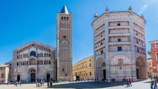 Plaza de la Catedral, Parma, Italia
