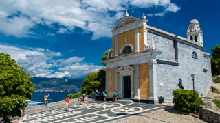 Die Kirche des Hl.Georg, Portofino, Italien