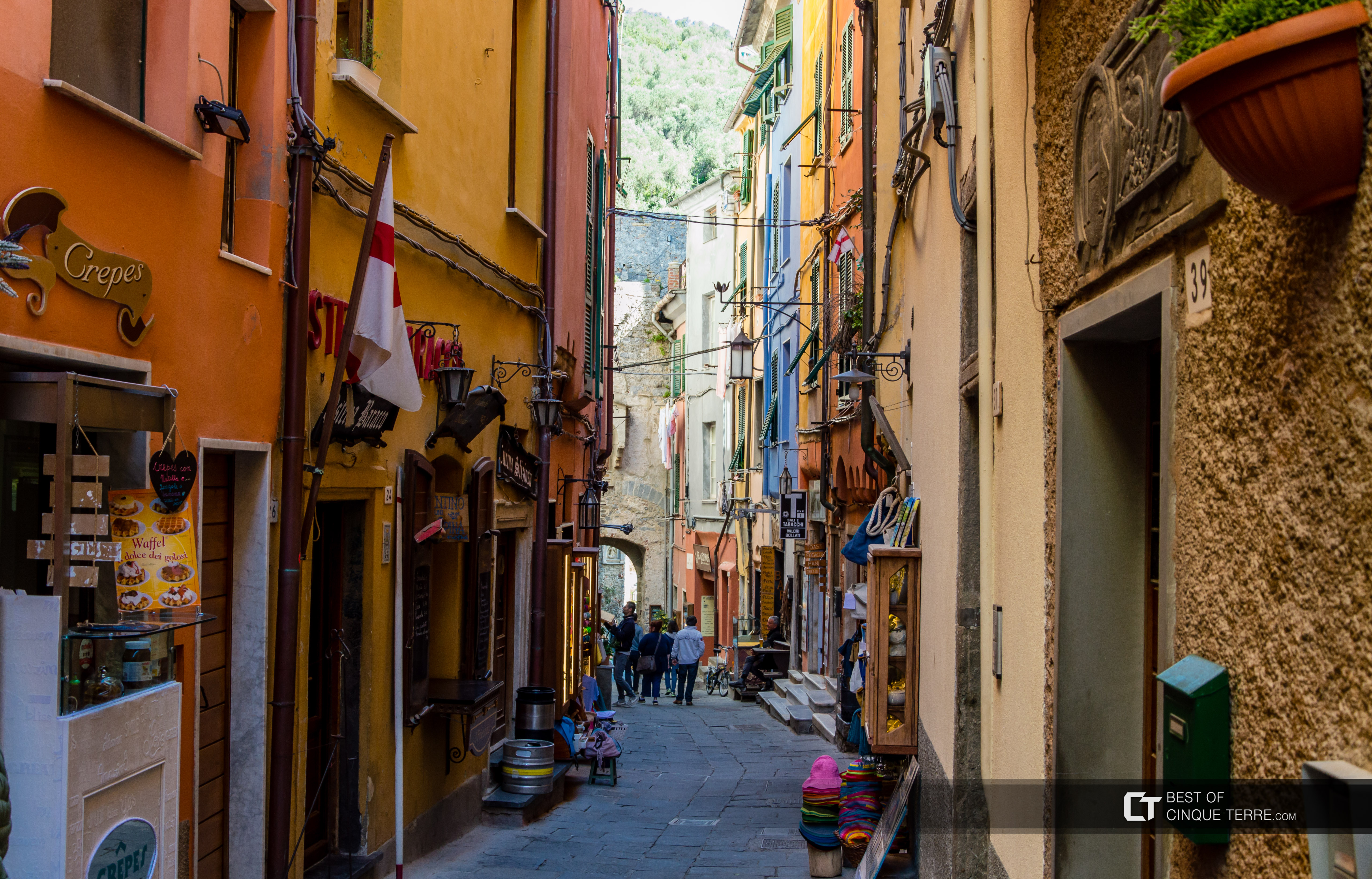 Główna ulica miasta, Portovenere, Włochy